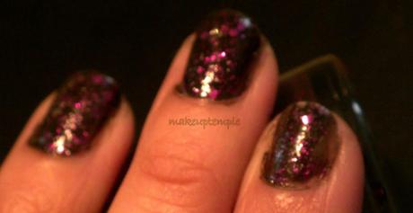 Swatches: Nail Polish: Revlon: Revlon Facets of Fuschia Nail Polish Swatches