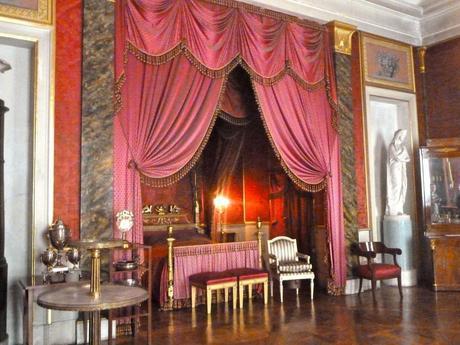 schloss ludwigsburg pink bedroom