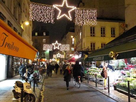 Paris christmas markets star