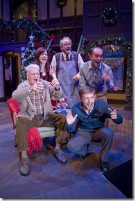 Review: Season’s Greetings (Northlight Theatre)