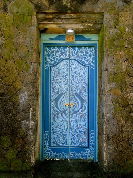 DOORS ARE THE GATEWAY TO BEAUTY