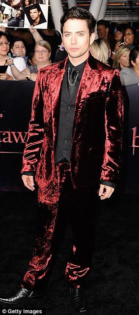 Twilight Review and Premiere!