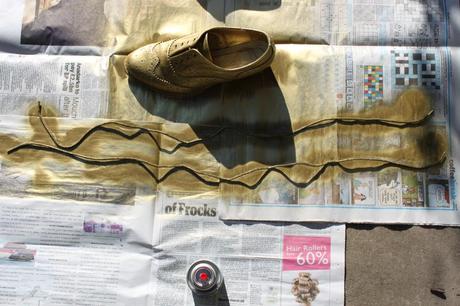 DIY: Gold Brogues