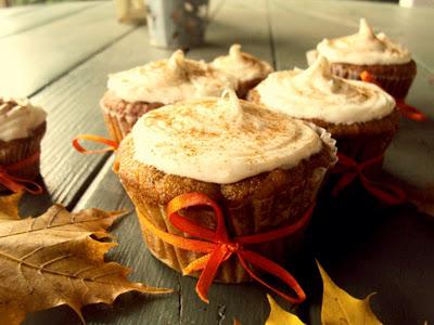 Cream Cheese Filled Pumpkin Cupcakes