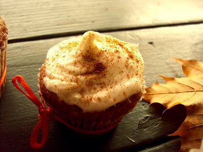 Cream Cheese Filled Pumpkin Cupcakes