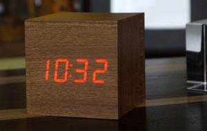 Gingko-Eco. Innovative LED Alarm Clocks 