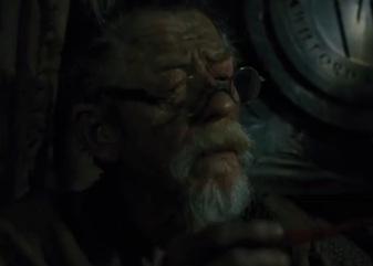 Snowpiercer (2013) hurt