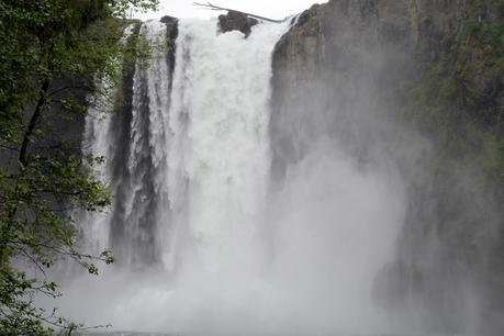 nomadic tipi's and snoqualmie falls...