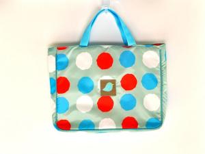 activity-schoollibrary-tote-imperfect-dots-main-398-398