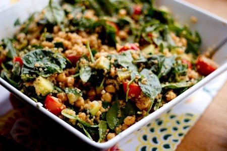 Quinoa salad with paprika (1 of 1)-2