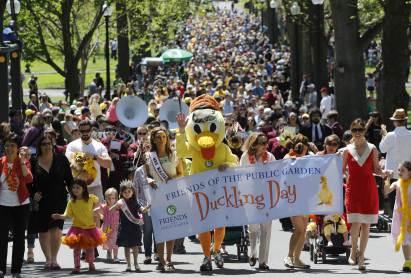 Thousands Flock to the Friends 2014 Duckling Day Event
