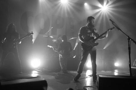 ManchesterOrchJYP44 620x413 MANCHESTER ORCHESTRA PLAYED TERMINAL 5 [PHOTOS]