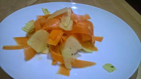 Carrot, apple & cardamom salad