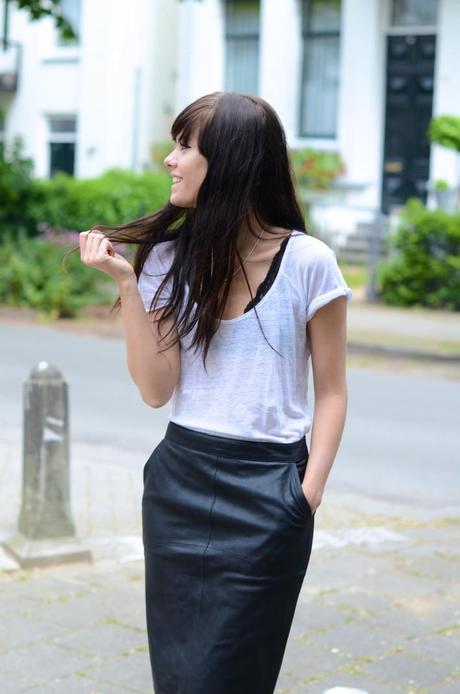 lovelybylucy leather pencil skirt