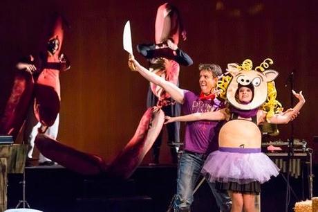 Opera Review: The Pigs Take Over