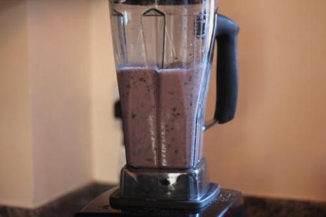 Spinach Berry Protein Smoothie