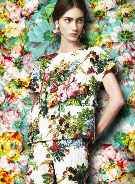 ilovegreeninspiration_dolce-and-gabbana-womenswear-flower-print-brocade-suit-new-fw_2