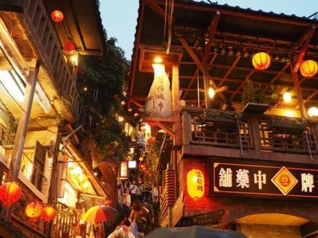 P4260413 雨に煙る悲情城市,九份 / Jiufen, A City of Sadness, shrouded in a heavy rain..