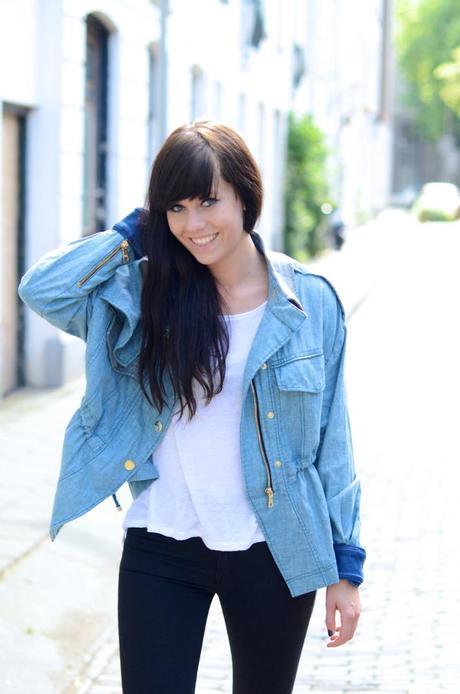 denim jacket gold details outfit