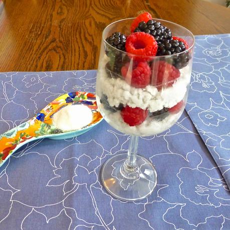 Paleo Coconut Milk Parfaits (SCD, GAPS, Gelatin, Paleo)