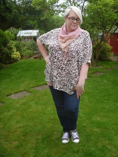 Scarfworld Review* Scarfworld Review*