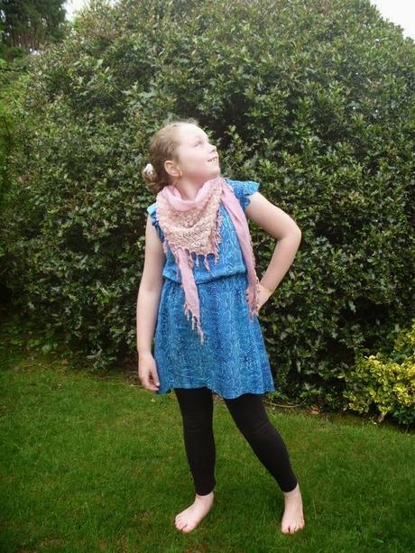 Scarfworld Review* Scarfworld Review*