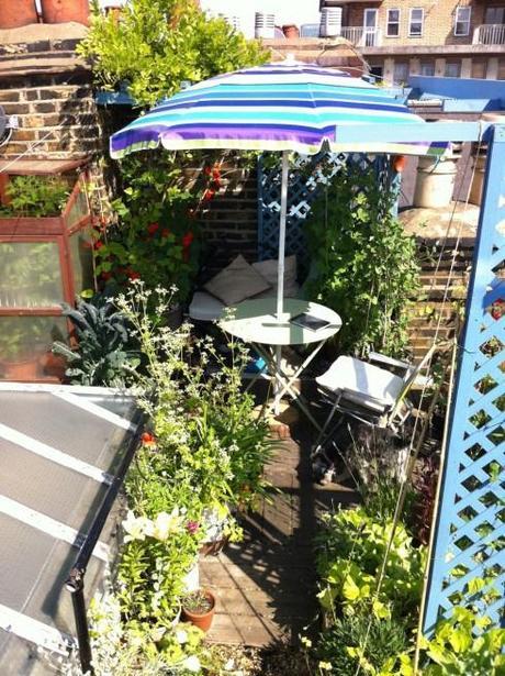 v-pretty-arbour-in-july-e1396277268540-1