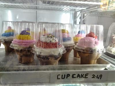 Cupcake Liners: Baking and Cupcake Links