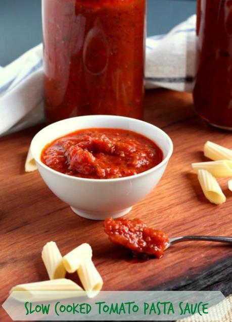 Slow Cooked Tomato Pasta Sauce pic 550