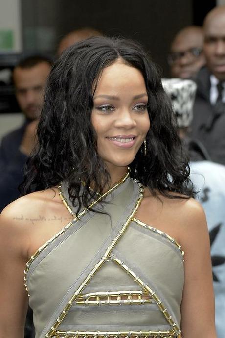 Rihanna Goes Rogue In Paris