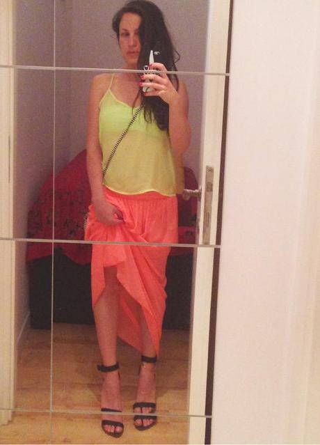 ilovegreeninspiration_outfit_fluo7