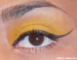 Face Of The Day: Mellow Yellow + Pink Lips