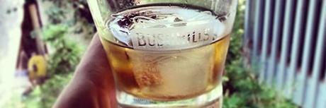 How To Drink Whiskey - On The Rocks