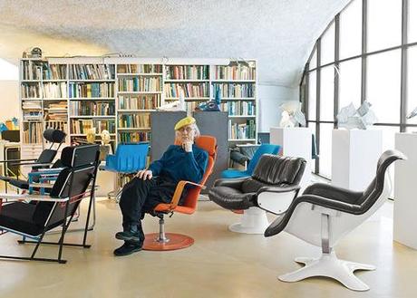 modern yrjo kukkapuro finland artek open sitting area fysio chair