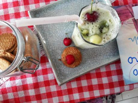 Kiwi Smoothie and the first Summer Holiday