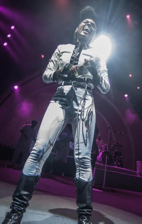 Janelle Monae Prospect Park Bandshell 2 of 5 510x800 JANELLE MONÁE WAS INCREDIBLE AT CELEBRATE BROOKLYN [PHOTOS]