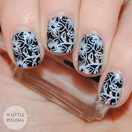 The Nail Challenge Collaborative Presents - Black & White - Week 2