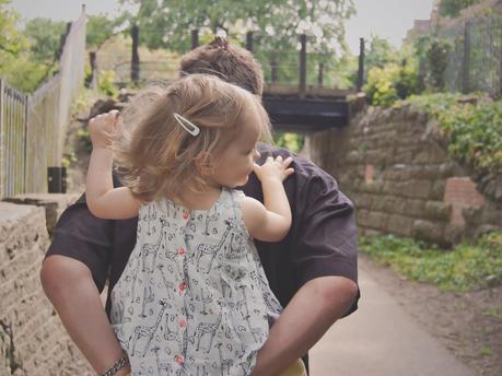 Photos | Daisies, Piggyback Rides & Ice Cream!