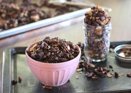 Chocolate Coconut Paleo Granola | Grain-free, Gluten-free, Vegan, Paleo, and Refined Sugar Free! from Bakerita.com