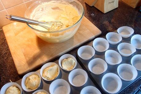 Cook with Me: Easy Lemon Cupcakes