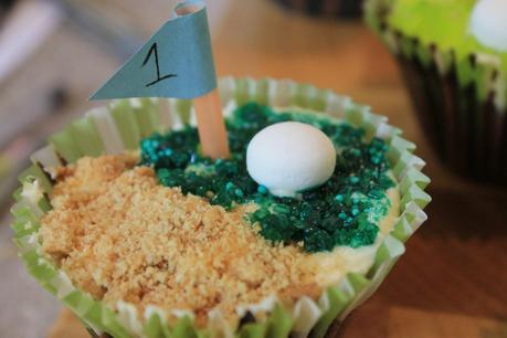 Recipe || Fathers Day 'Hole in One' Cupcakes