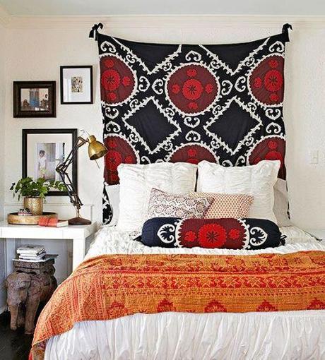 tapestry and cushions - design ideas for a bedroom