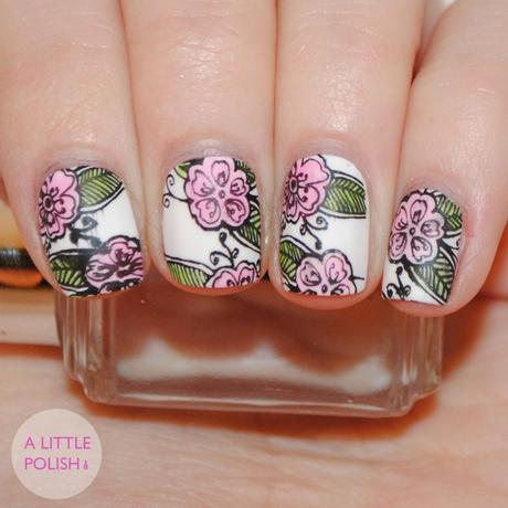 The Nail Challenge Collaborative Presents - Black & White - Week 3