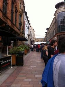 Queue public people customers Hard Rock Cafe Glasgow birthday food drink Glasgow blog