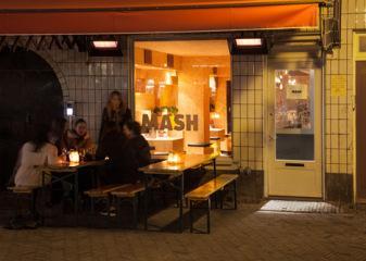 Mash bar in Amsterdam by Ninetynine