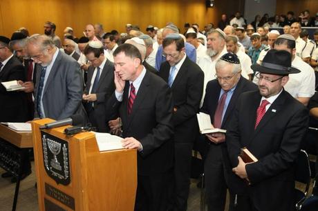 Picture of the Day: Knesset holds tefilla rally for the boys