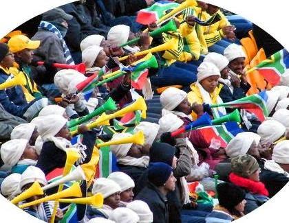 CSK (Dhonikku) visil podu .... Vuvuzela .... to Caxirola .. FIFA official noise rattler