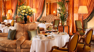 The-Dorchester-Champagne-Afternoon-Tea-on-The-Promenade-High-Res