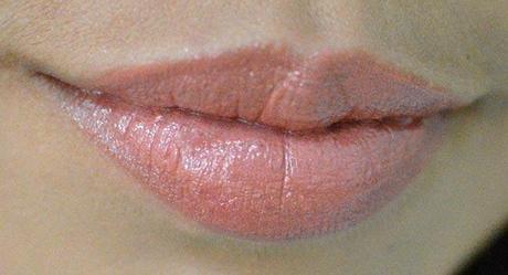 PAC Frosty Lipstick in Fusion Pink