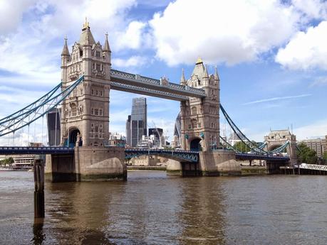 The Thames Path: London's Iconic Riverside